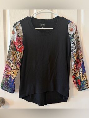 Nicole Miller Crewneck Knit Sweater XS